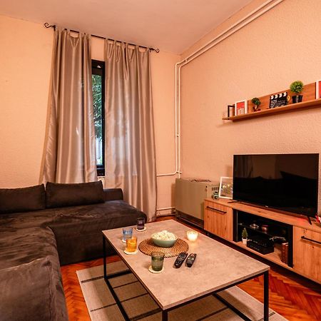 Cozy Apartment In City Center Belgrade Exterior photo