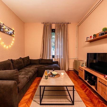 Cozy Apartment In City Center Belgrade Exterior photo